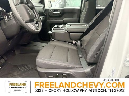 New 2026 Chevrolet Silverado 1500 Custom Trail Boss w/ Dark Appearance Package image 19