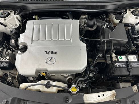 Used 2013 Lexus ES 350 w/ Luxury Pkg image 32