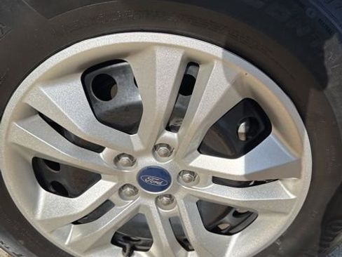 Used 2023 Ford Escape FWD image 18