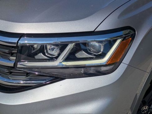 Used 2021 Volkswagen Atlas SE image 7
