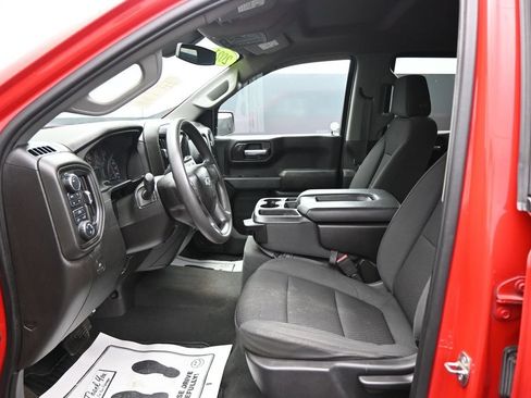 Used 2021 Chevrolet Silverado 1500 Custom Trail Boss AWD/4WD image 9