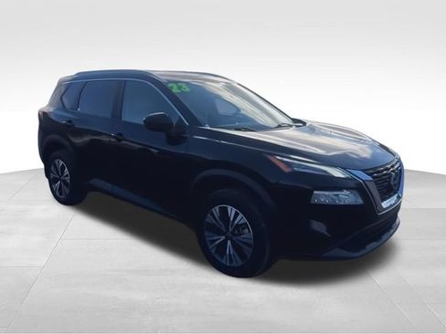 Used 2023 Nissan Rogue SV w/ SV Premium B Package AWD/4WD image 2