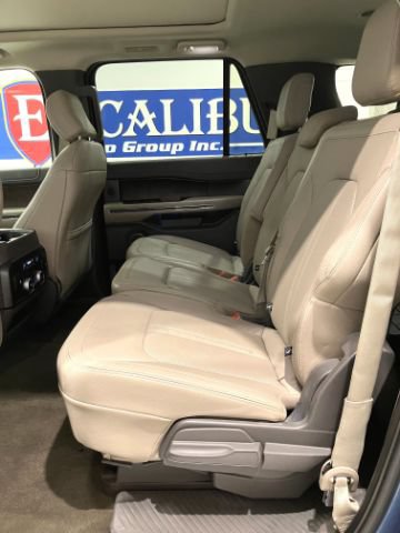 Used 2019 Ford Expedition Max Limited w/ Equipment Group 302A AWD/4WD image 43