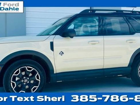 Certified 2025 Ford Bronco Sport Outer Banks w/ Outer Banks Tech Package+ AWD/4WD image 1