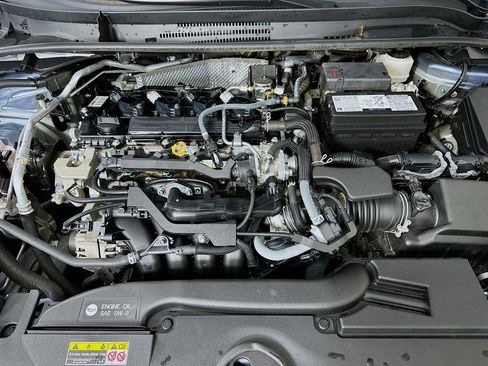 Used 2024 Toyota Corolla LE FWD image 31