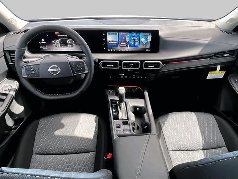 New 2026 Nissan Sentra SV w/ SV Convenience Package FWD image 5
