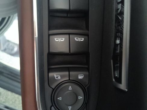 Used 2023 GMC Sierra 1500 Denali Ultimate AWD/4WD image 11