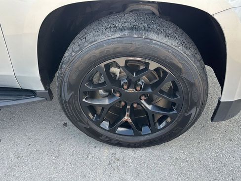 Used 2019 Chevrolet Tahoe LT AWD/4WD image 13
