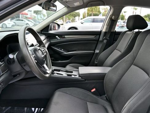 Used 2020 Honda Accord LX image 7