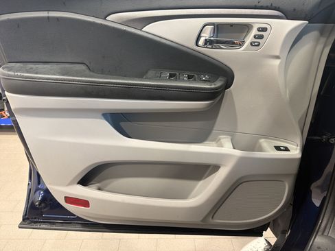 Certified 2022 Honda Ridgeline RTL image 22