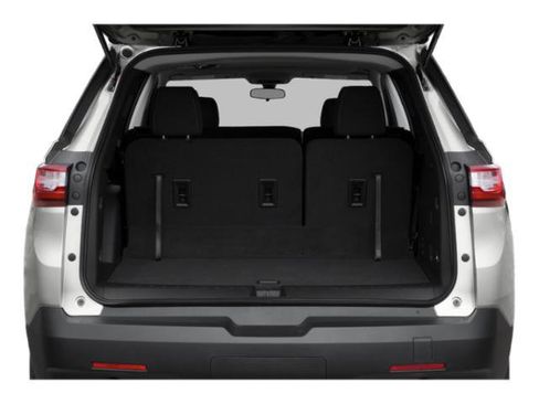 Used 2018 Chevrolet Traverse Premier w/ Driver Confidence II Package FWD image 15
