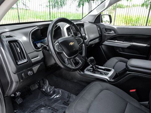 Used 2020 Chevrolet Colorado LT w/ Colorado RST Special Edition RWD image 5
