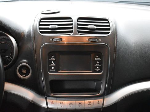 Used 2018 Dodge Journey SE w/ Popular Equipment Group image 20