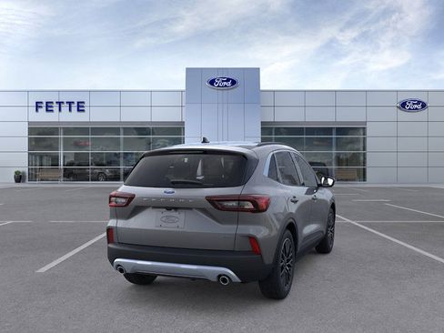 New 2025 Ford Escape SE image 8