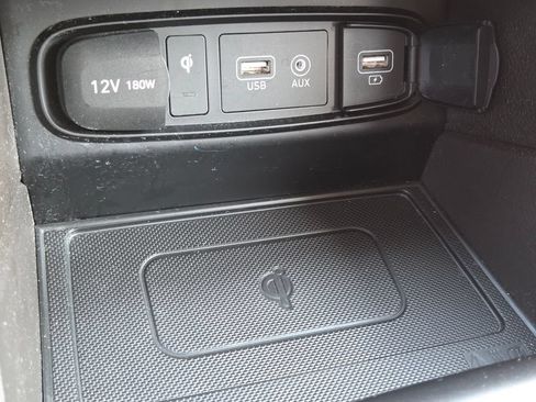 Used 2019 Hyundai Santa Fe FWD image 14
