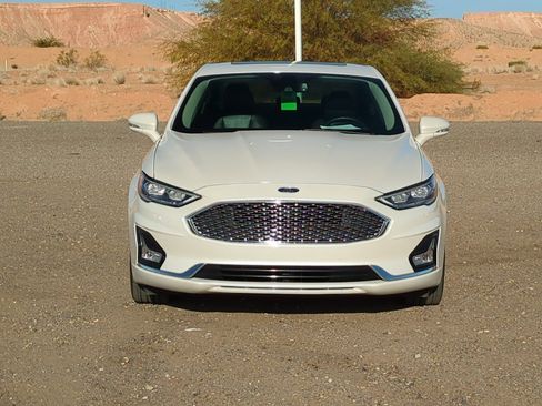 Used 2020 Ford Fusion Titanium image 9