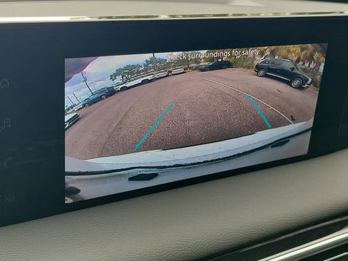 New 2026 Nissan Armada SV image 32