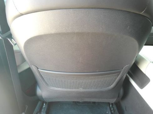 Used 2024 Kia Carnival LX FWD image 27