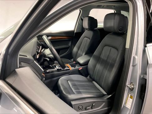 Certified 2023 Audi Q5 2.0T Premium Plus w/ Premium Plus Package AWD/4WD image 26