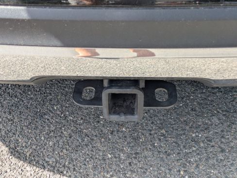 Used 2024 Mercedes-Benz GLE 450 4MATIC image 12