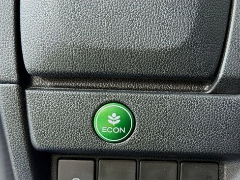 Used 2016 Honda Fit LX image 11