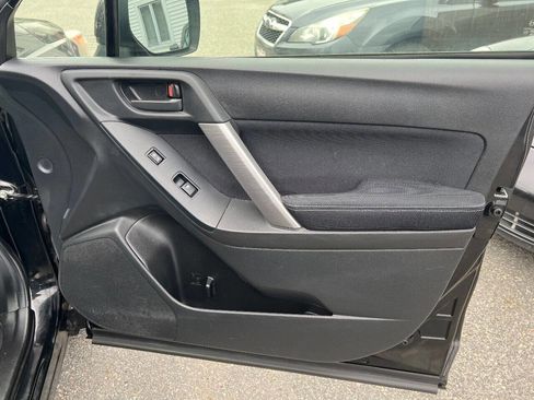 Used 2014 Subaru Forester 2.5i Premium w/ All-Weather Package image 14