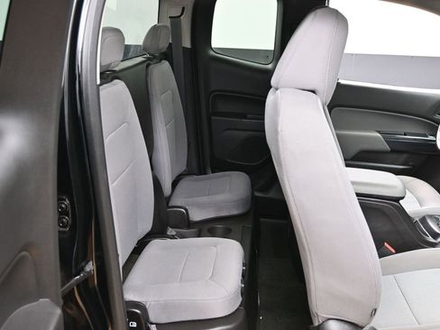 Used 2016 Chevrolet Colorado W/T w/ WT Convenience Package RWD image 25