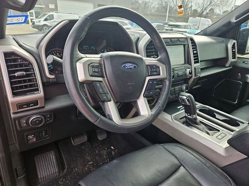 Used 2018 Ford F150 Lariat w/ Equipment Group 502A Luxury image 10