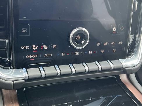 New 2026 GMC Yukon Denali w/ Sun & Power Step Package image 23