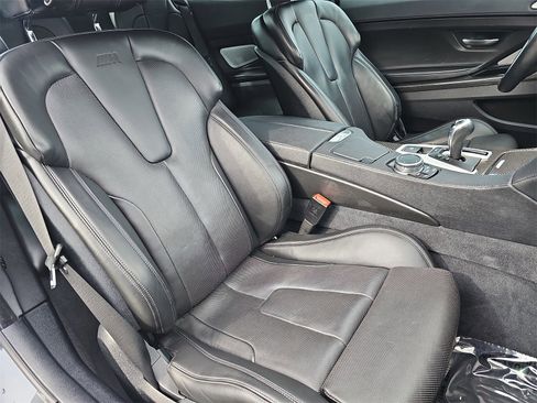 Used 2016 BMW M6 Coupe image 10