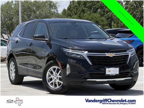 Used 2022 Chevrolet Equinox LT AWD/4WD image 2