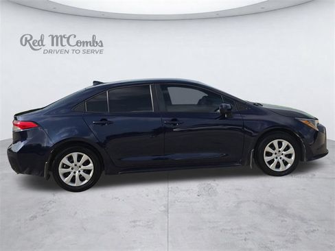 Used 2025 Toyota Corolla LE FWD image 8