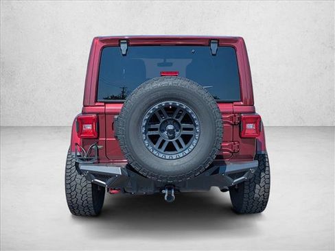 Used 2021 Jeep Wrangler Unlimited Rubicon AWD/4WD image 7