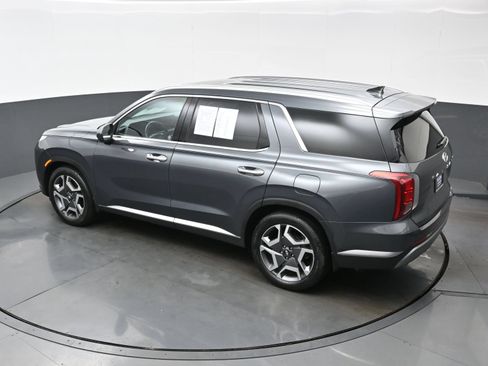 Certified 2023 Hyundai Palisade SEL w/ Winter Package AWD/4WD image 37