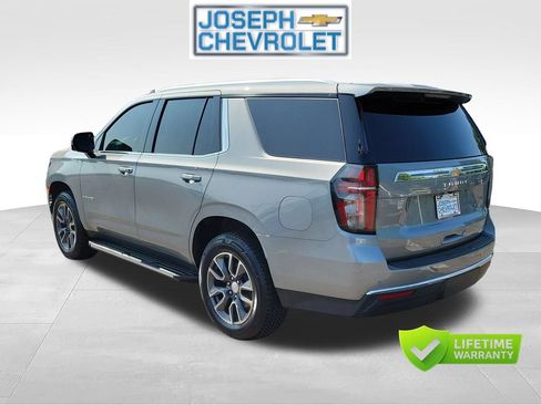 Used 2023 Chevrolet Tahoe LT w/ Luxury Package AWD/4WD image 3