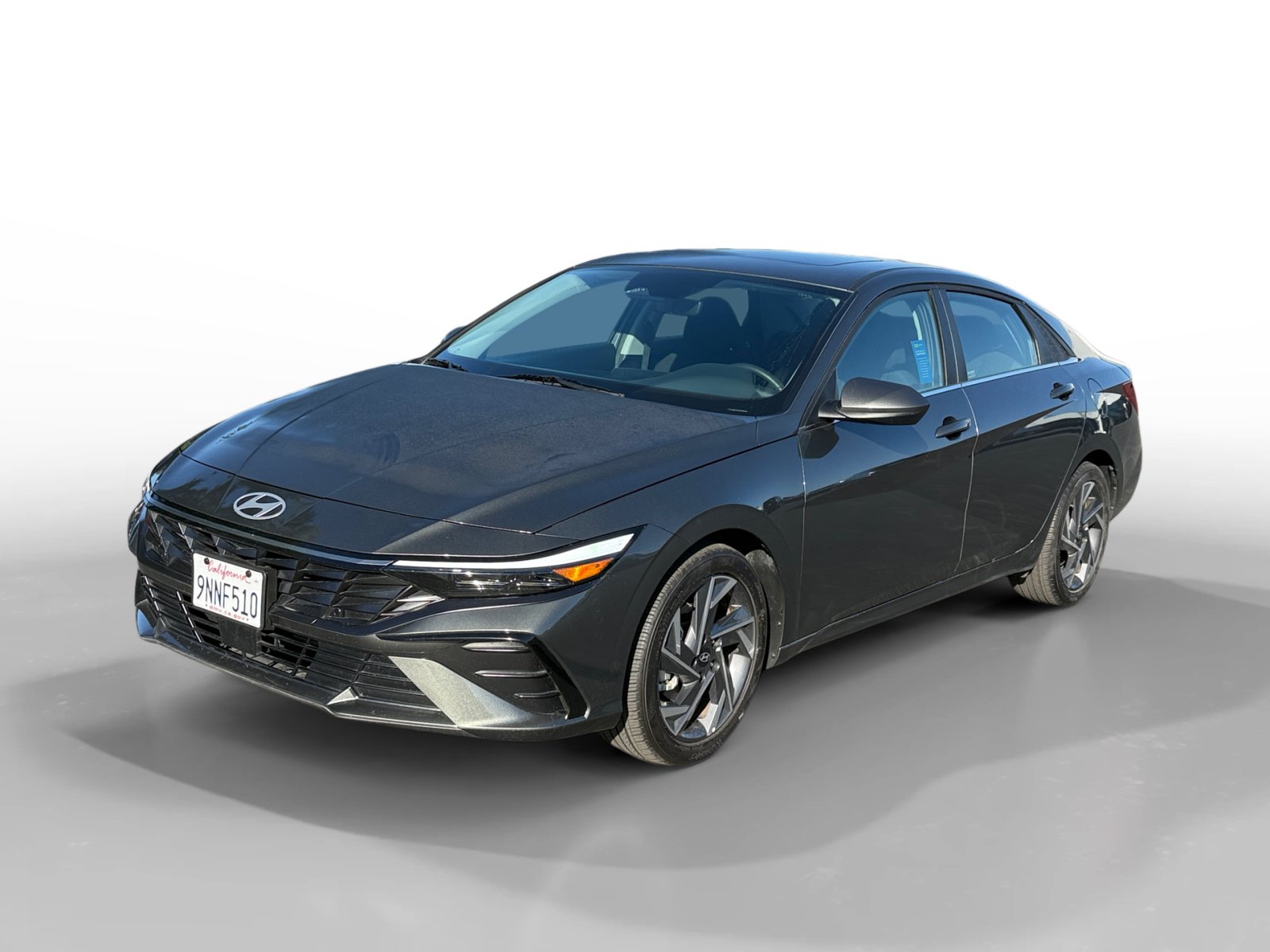 Used 2024 Hyundai Elantra SEL w/ Convenience Package FWD image 1