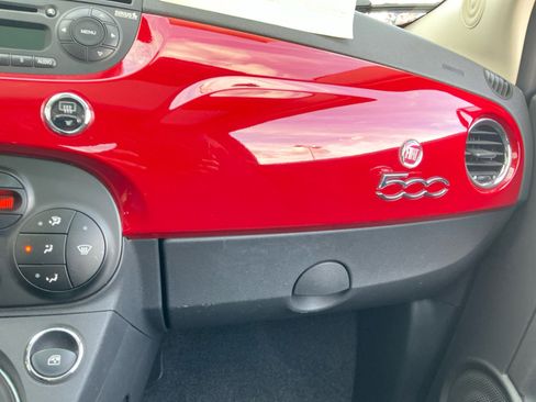 Used 2013 FIAT 500 Lounge image 29