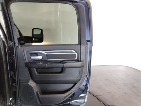 Used 2024 RAM 2500 Big Horn w/ Bed Utility Group image 37