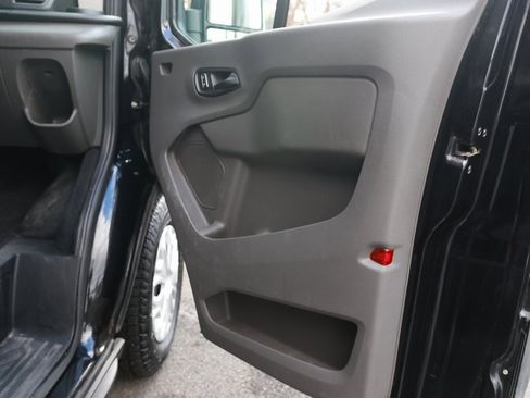 Used 2022 Ford Transit 350 XLT image 28