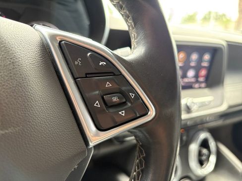 Used 2022 Chevrolet Camaro LT RWD image 16