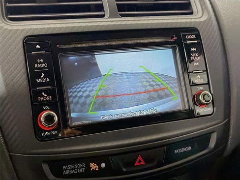 Used 2016 Mitsubishi Outlander Sport SE AWD/4WD image 17
