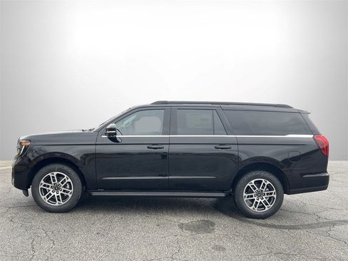 New 2026 Ford Expedition Max Active image 22