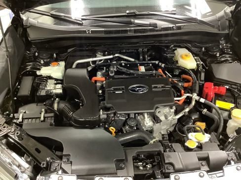 Used 2025 Subaru Forester Limited image 5