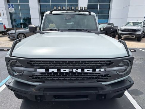 Used 2022 Ford Bronco Badlands AWD/4WD image 5