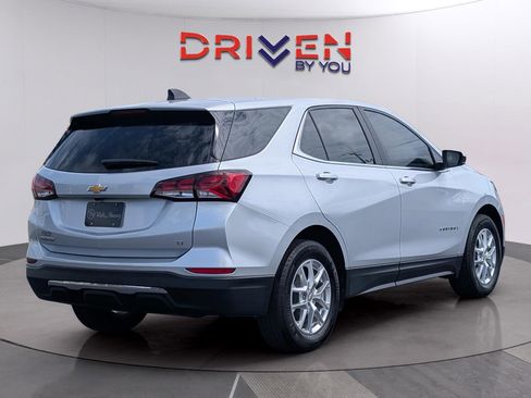 Used 2022 Chevrolet Equinox LT FWD image 5