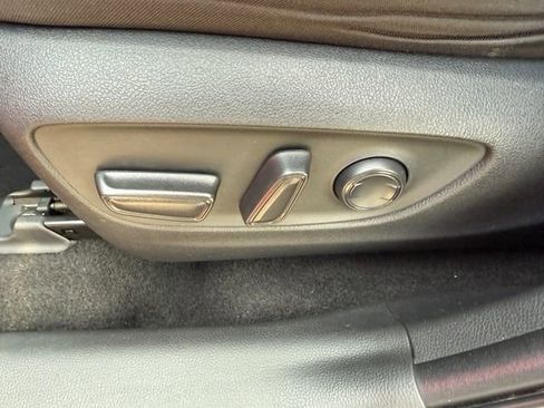 Used 2023 Toyota RAV4 XLE AWD/4WD image 18