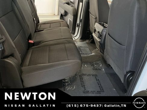 Used 2023 Chevrolet Silverado 1500 LT Trail Boss w/ Protection Package AWD/4WD image 23