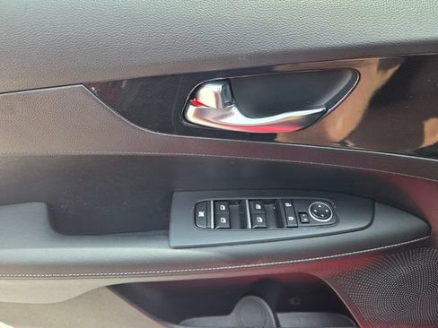 Used 2024 Kia Forte GT-Line FWD image 19