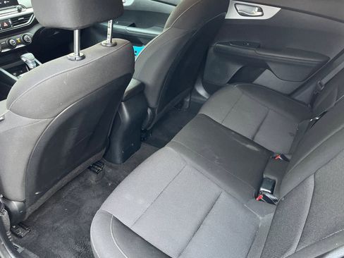 Used 2024 Kia Forte LXS w/ LXS Technology Package image 10