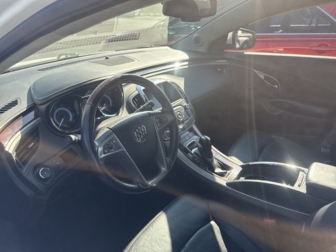 Used 2011 Buick LaCrosse CXS w/ Touring Package FWD image 8